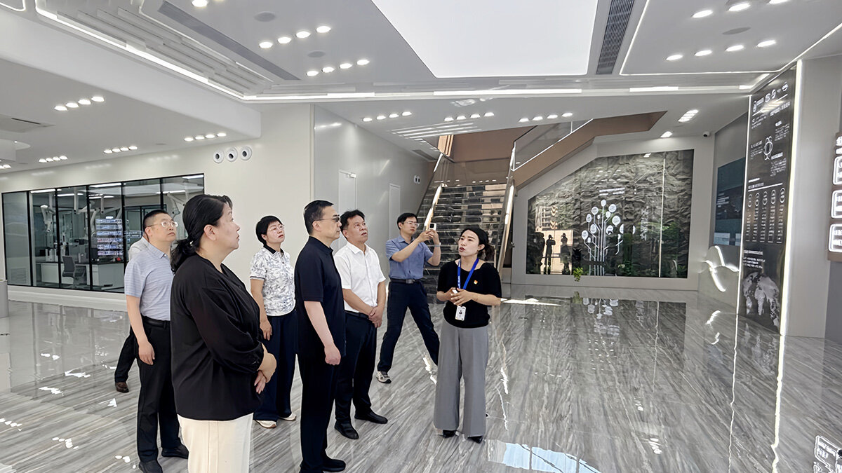 鄂尔多斯市政协莅临西诺通科考察调研